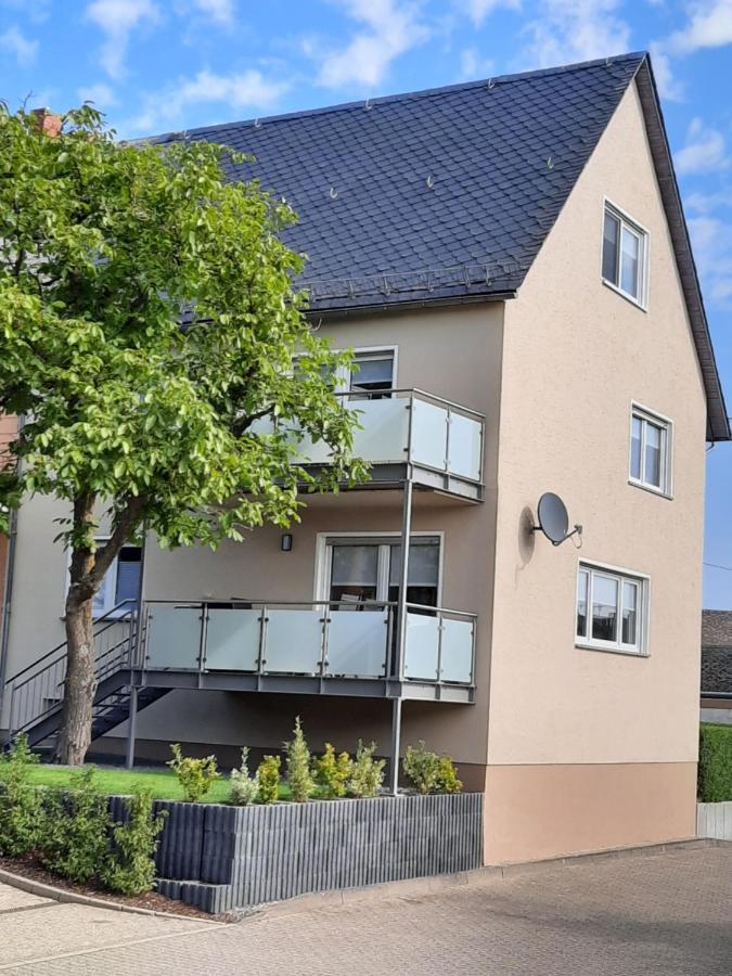 Kleine-Eifel-Auszeit Apartment Hambuch ภายนอก รูปภาพ